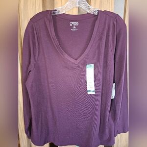 NWT Terra & Sky Sz 0X (14W) Plum Long Sleeve V-Neck Tee